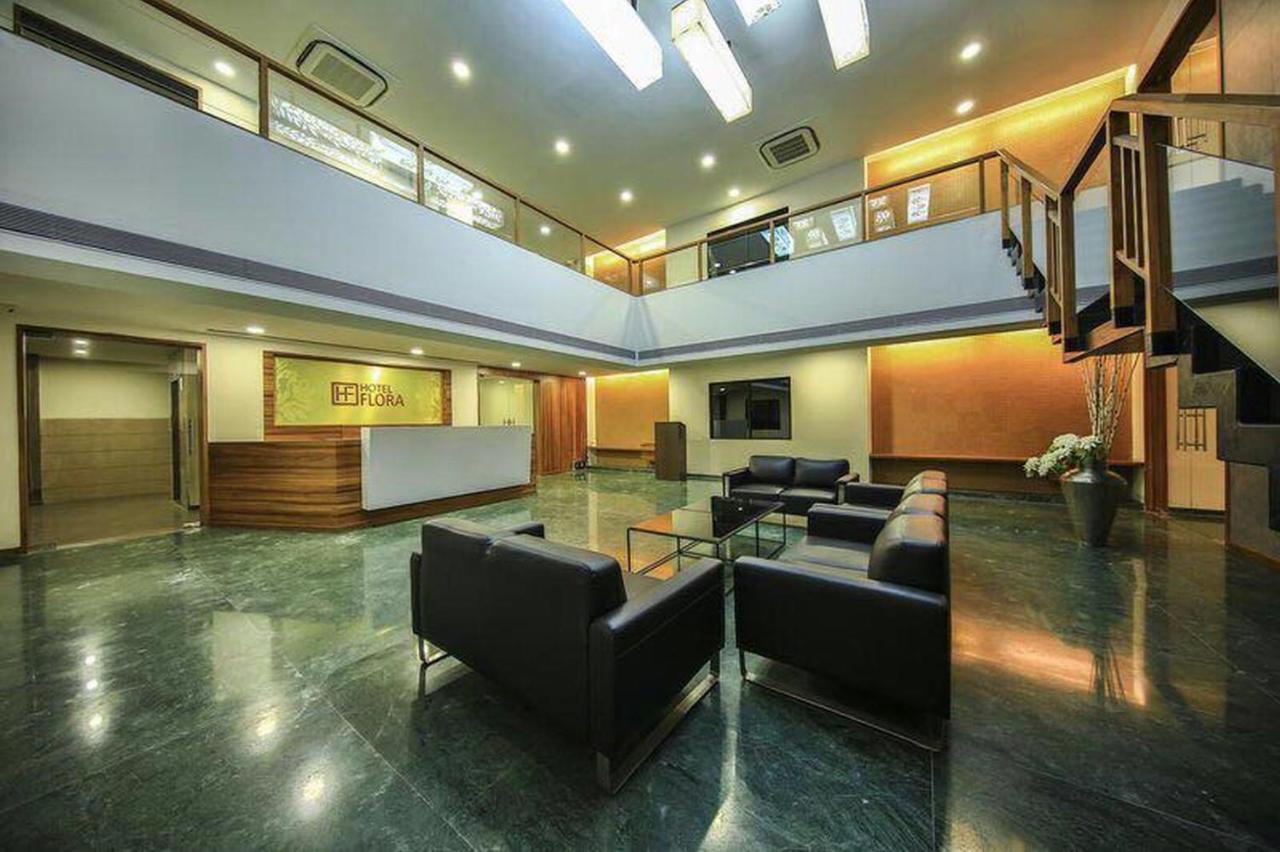 Fabhotel Flora Vastral 阿穆达巴 外观 照片