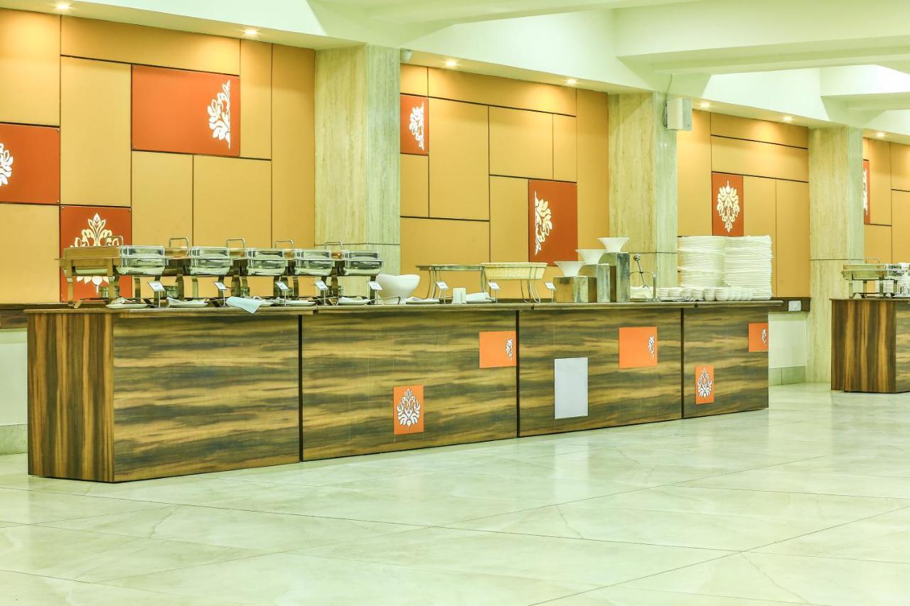 Fabhotel Flora Vastral 阿穆达巴 外观 照片