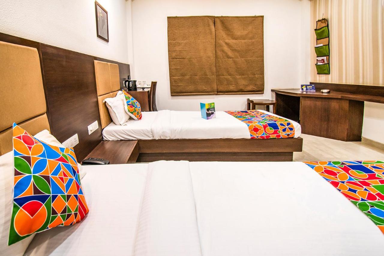 Fabhotel Flora Vastral 阿穆达巴 外观 照片