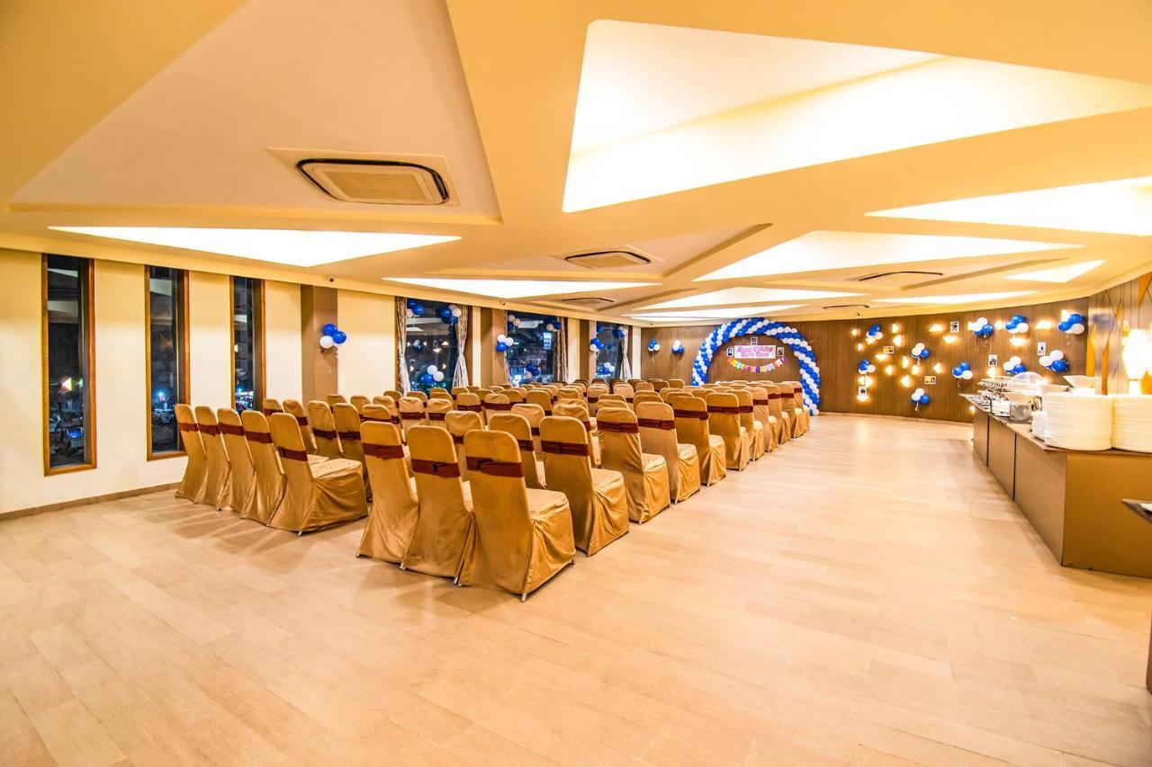 Fabhotel Flora Vastral 阿穆达巴 外观 照片